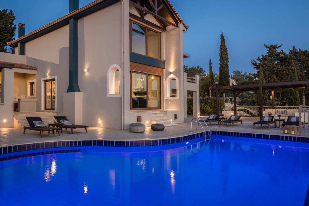 Luxury Villa Karmaniolos Fiskardo Kefalonia מראה חיצוני תמונה
