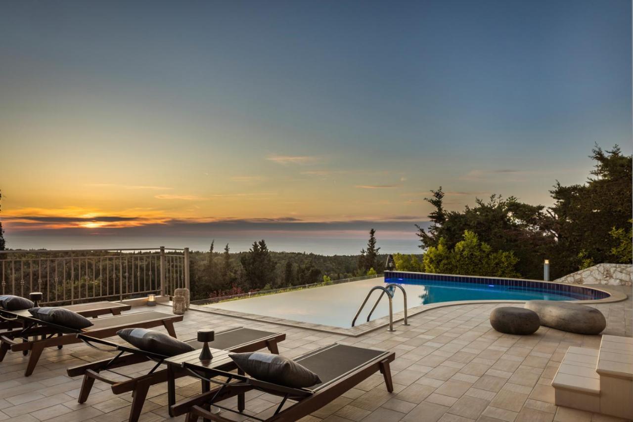 Luxury Villa Karmaniolos Fiskardo Kefalonia מראה חיצוני תמונה